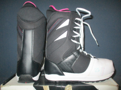 Nové snowboardové boty NIDECKER EVA LACE 26,5cm, NOVÉ